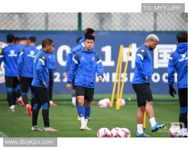 中甲新赛季备战动态全面解析球队训练情况与引援策略