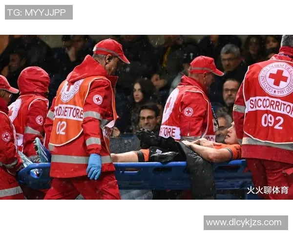 国际米兰大将受伤缺席关键战役,对球队冲击影响几何? 国际米兰大将受伤缺席关键战役,对球队冲击影响几何?