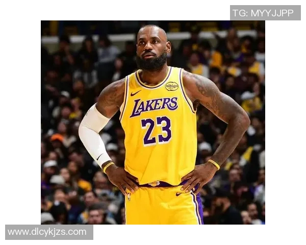 湖人宣布詹姆斯重伤复发,可能缺席季后赛关键战役 湖人宣布詹姆斯重伤复发,可能缺席季后赛关键战役