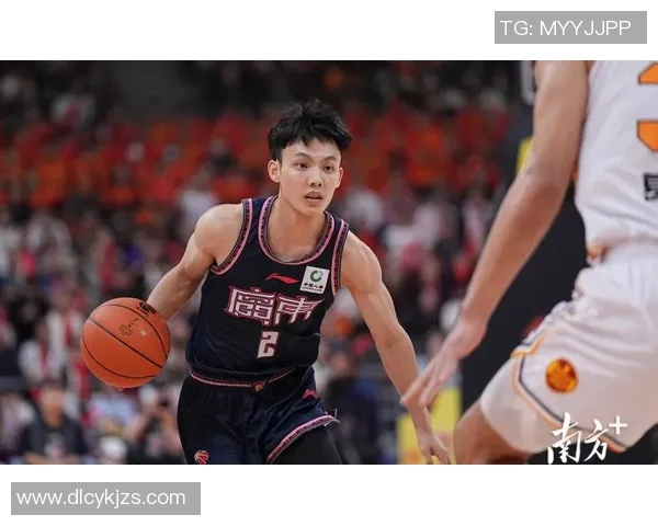 山西队主场大胜深圳队,霸气守住榜首位置,取得四连胜 山西队主场大胜深圳队,霸气守住榜首位置,取得四连胜